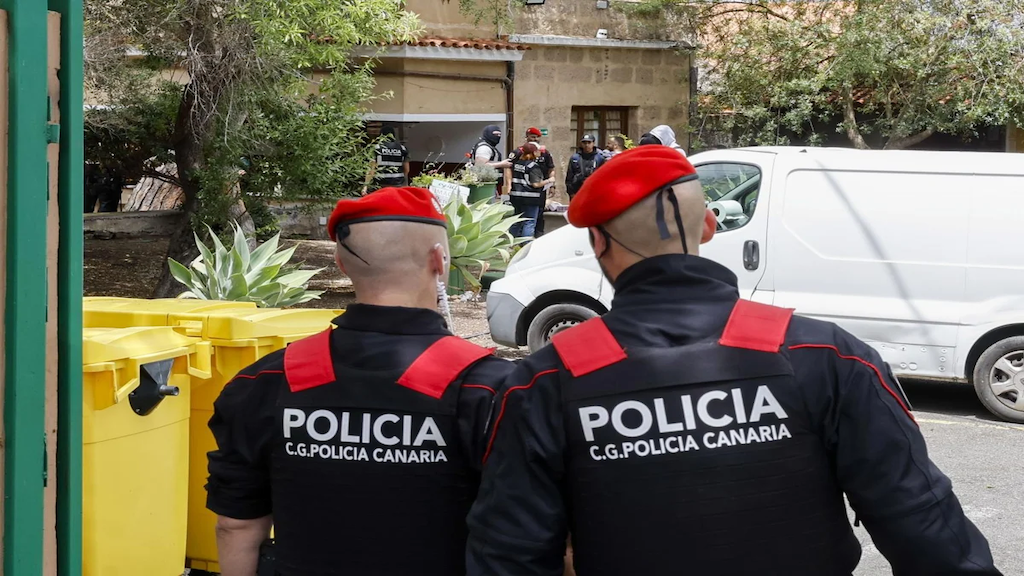 Grupo de Denuncias e Investigación de la Policía Canaria