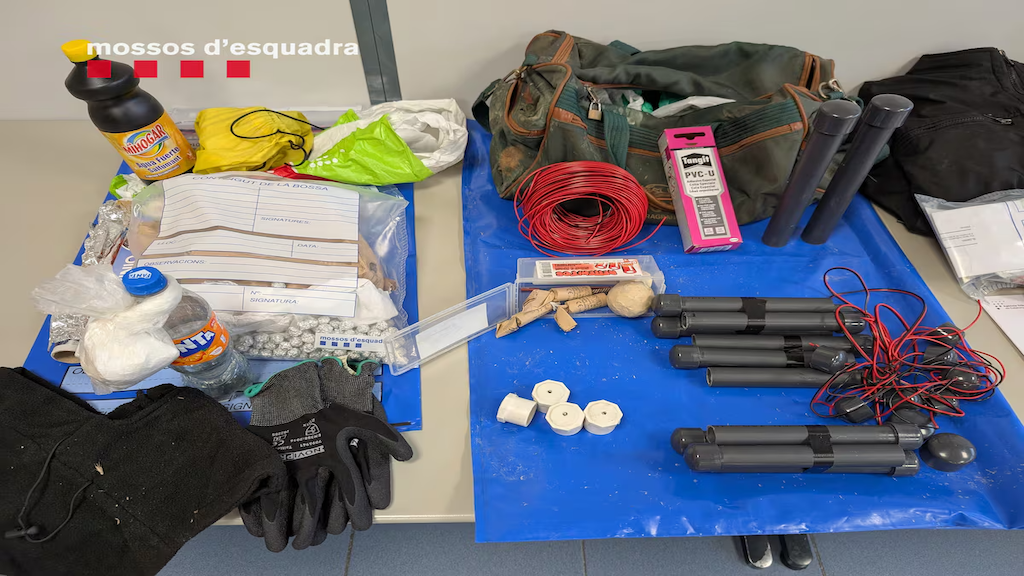 artefactos explosivos requisados por los Mossos
