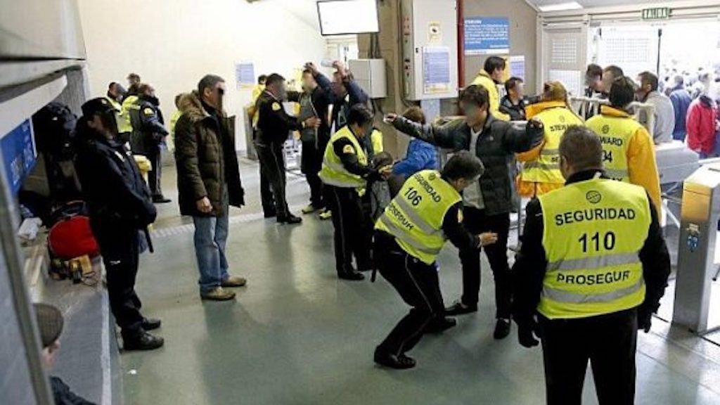 El cacheo en la seguridad privada