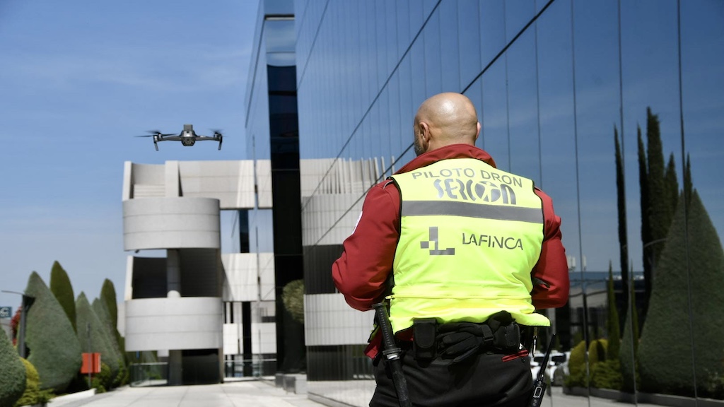 piloto de dron