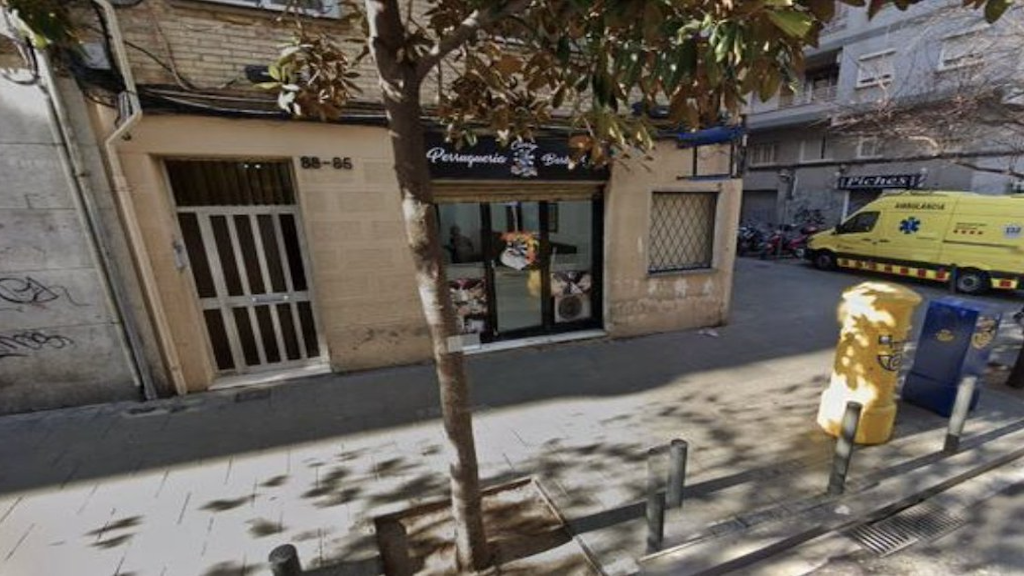 Investigación de la muerte de una mujer tras precipitarse desde el balcón en L'Hospitalet