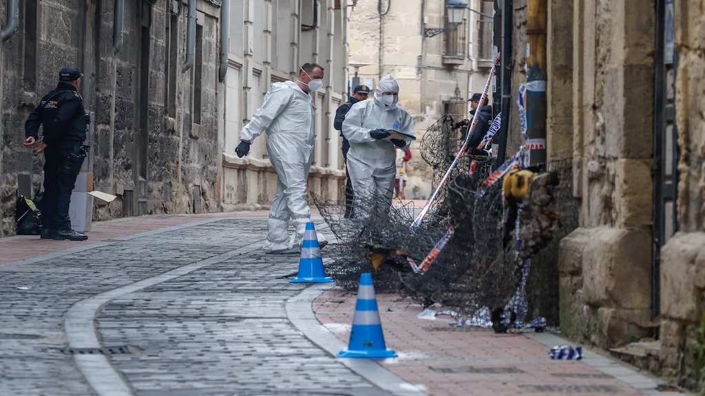 Detenido un hombre por violencia machista provocando un incendio con varias mujeres muertas.