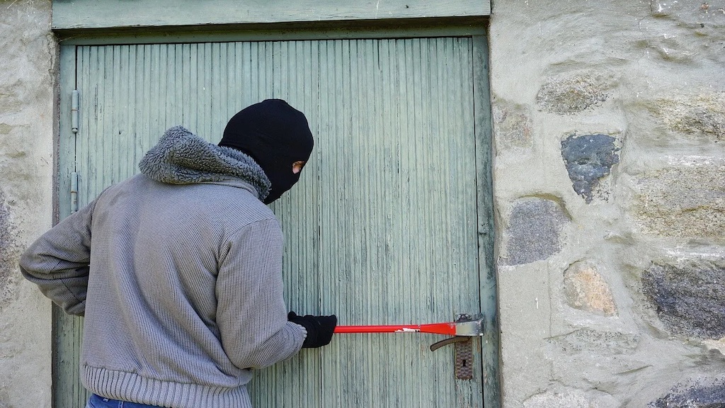 Frenan una okupación con menores en Palma.