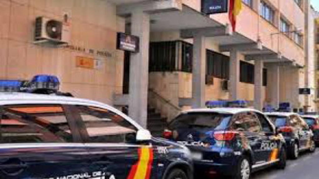 Detenidos 4 policias de la Unidad Antidroga de Linares.