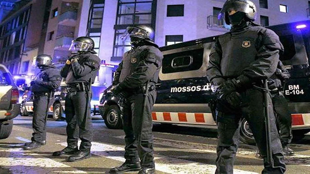 El operativo Kanpai contra la multirreincidencia desplegado en Catalunya se cerró con 107 personas detenidas, 23 investigadas y 3.964 identificadas.